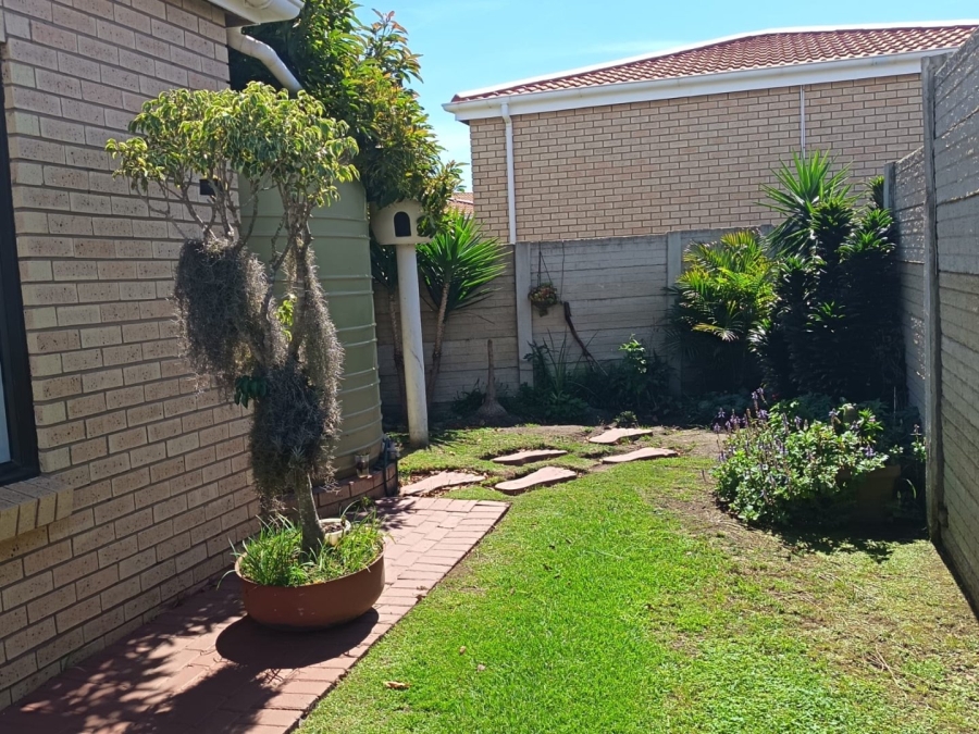 3 Bedroom Property for Sale in Ferreira Town Eastern Cape